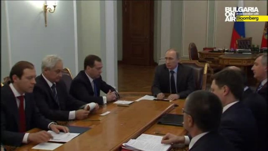 Путин с най-ниски доходи от работещите в Кремъл