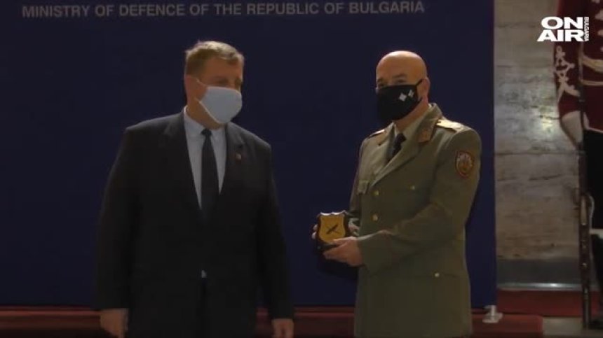 Наградиха Мутафчийски за заслуги към науката и културата