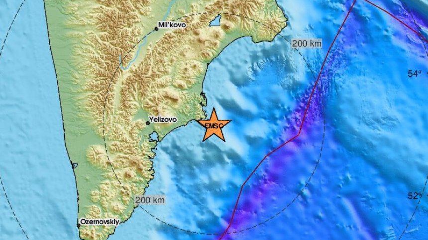 Мощно земетресение с магнитуд 7,4 по Рихтер удари край Камчатка