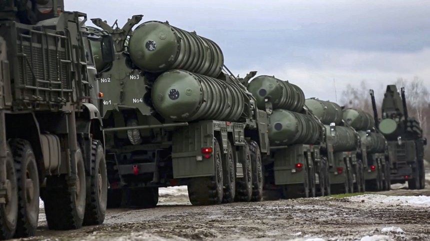 НАТО с ново предупреждение към Русия: Ще платите скъпо, ако нахлуете в Украйна