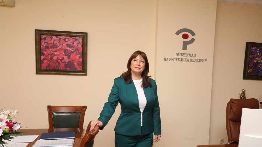 Велислава Делчева с остро писмо до депутатите за цените и социалните проблеми
