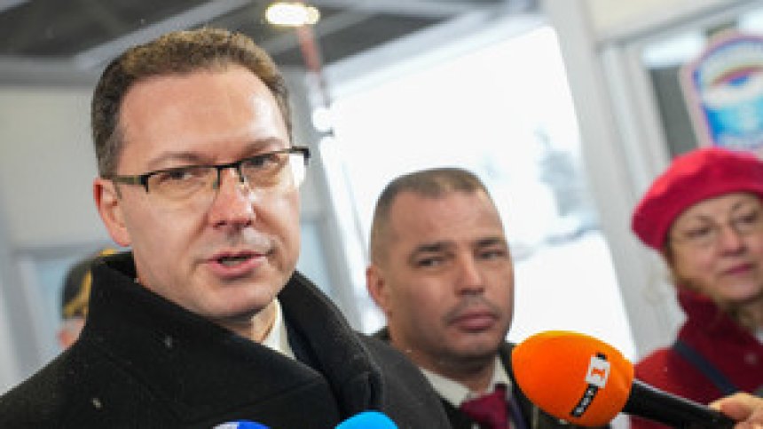 Митов и Златанов инспектираха "Калотина" и системата за контрол на граждани (ВИДЕО)