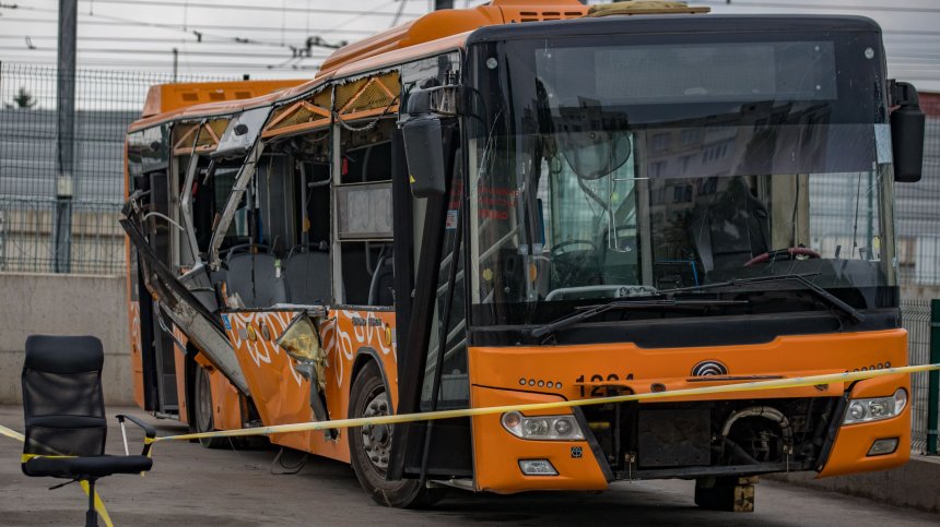 Оперираха 18-годишното момиче, пострадало в катастрофата с автобус в София