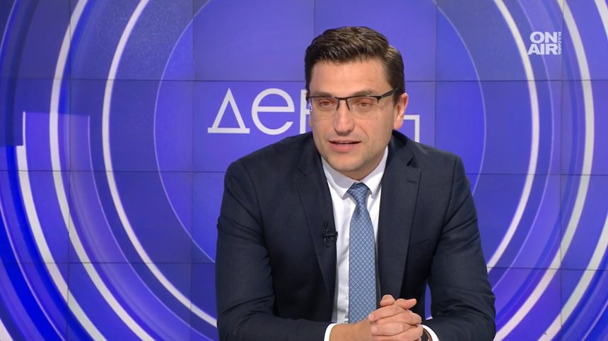Сабрутев: Партиите имаха задкулисни уговорки на тъмно, последва цирк пред обществото