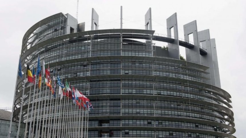 Керемедчиев: Вижда се пик на разделението в ЕС