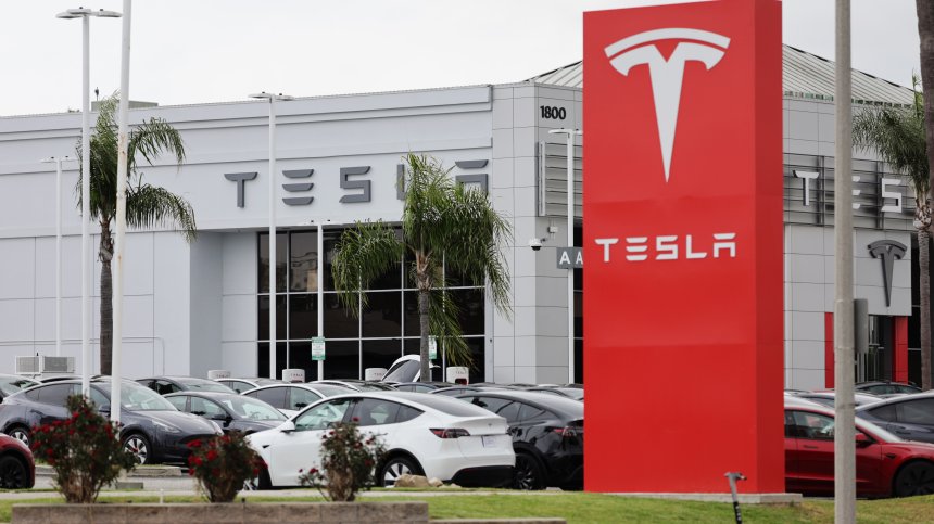 Tesla увеличи цените на Model 3 в Европа