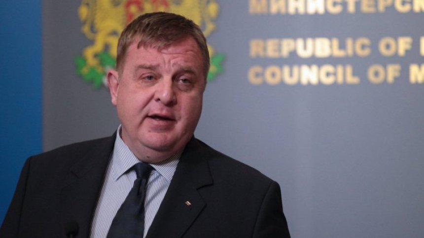 Каракачанов потвърди, че е имал близки отношения с братя Бобокови