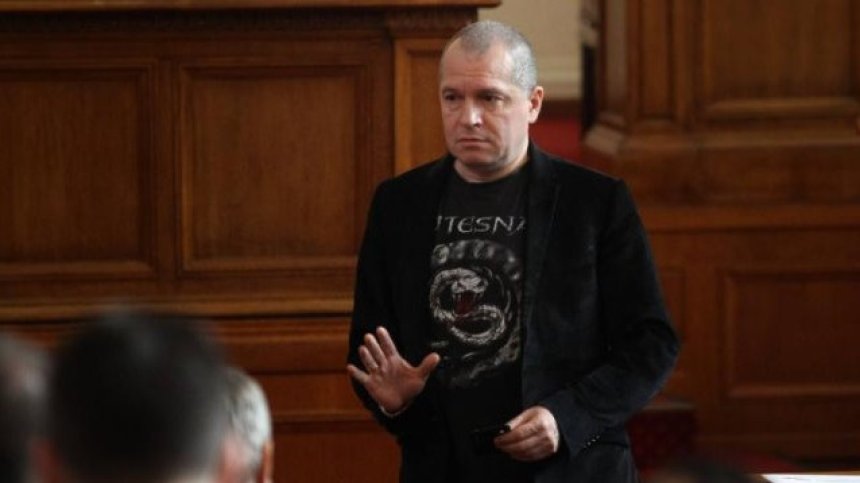 Тошко Йорданов: "Продължаваме промяната" и Кирил Петков искат собствен Гешев