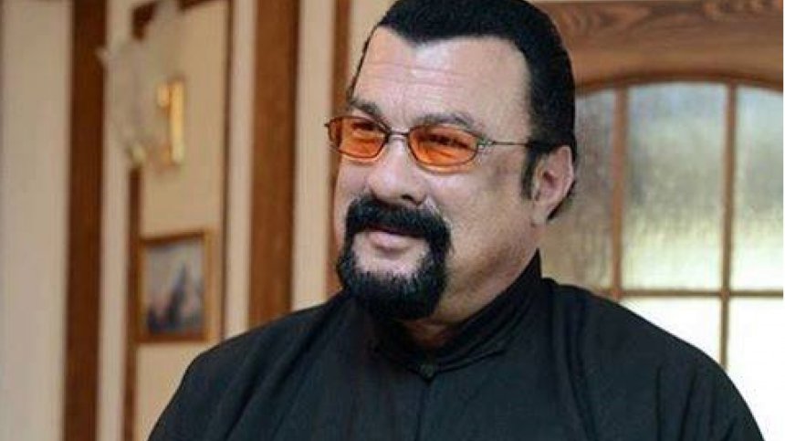 Три жени обвиниха Стивън Сегал в сексуално насилие