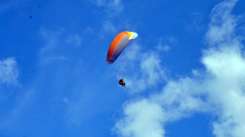 Планински спасители в акция заради паднал парапланерист край Габрово