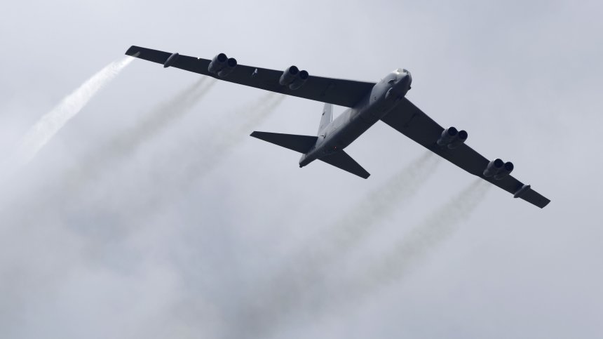 Пентагонът се похвали с успешен тест на хиперзвукова ракета въздух-земя