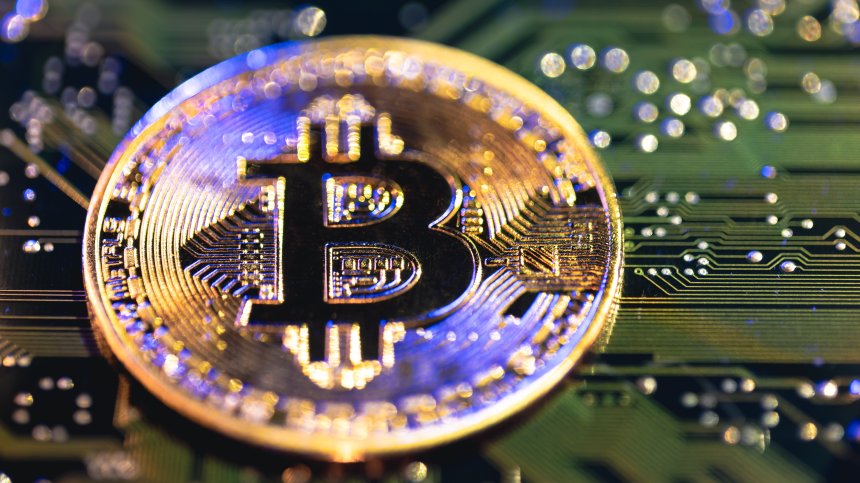 Хакери пробиха едни от най-сигурните биткойн портфейли и източиха $86 млн.