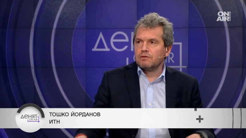 Йорданов: Настъпи зверска паника, за да се оварди, Борисов направи тази коалиция