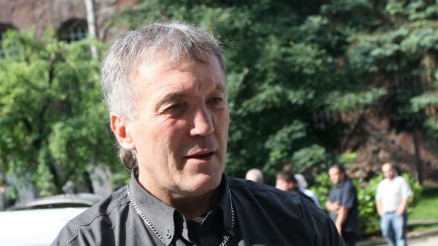 Поемането на осигуровките от държавата било разумна помощ