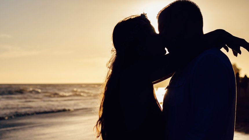 Няколко зодии ще се радват на любов и страст през 2024 година
