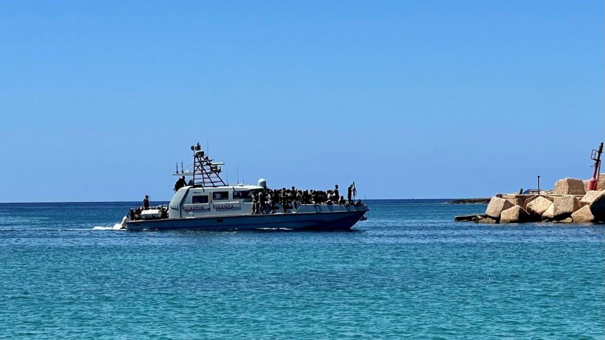 9 мигранти се удавиха край Лампедуза, сред тях има и дете