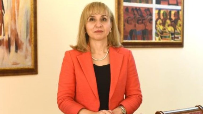 Ковачева: Онлайн обучението е изчерпано, големите ученици изостават в образованието си