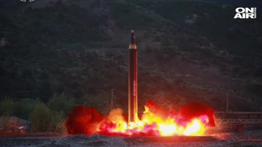 Тестваното от Северна Корея оръжие е нов тип балистична ракета