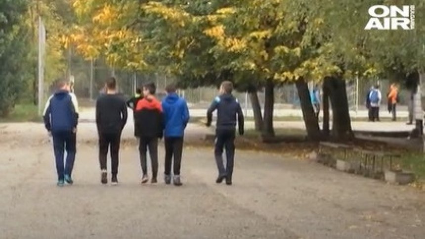 Видео с бой между седмокласници разбуни духовете в социалните мрежи