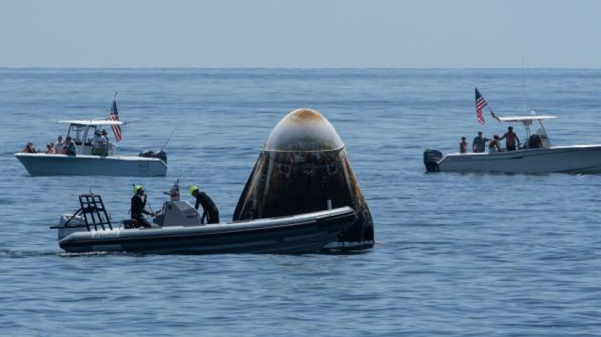 NASA и SpaceX изпращат четирима астронавти на нова историческа мисия