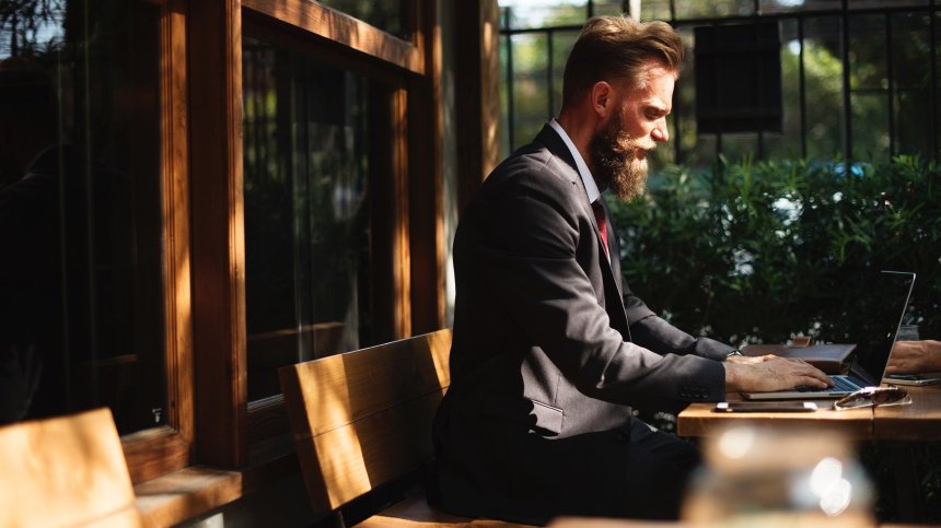 Как вредим на здравето си, ако сме седнали по 8 часа на ден?