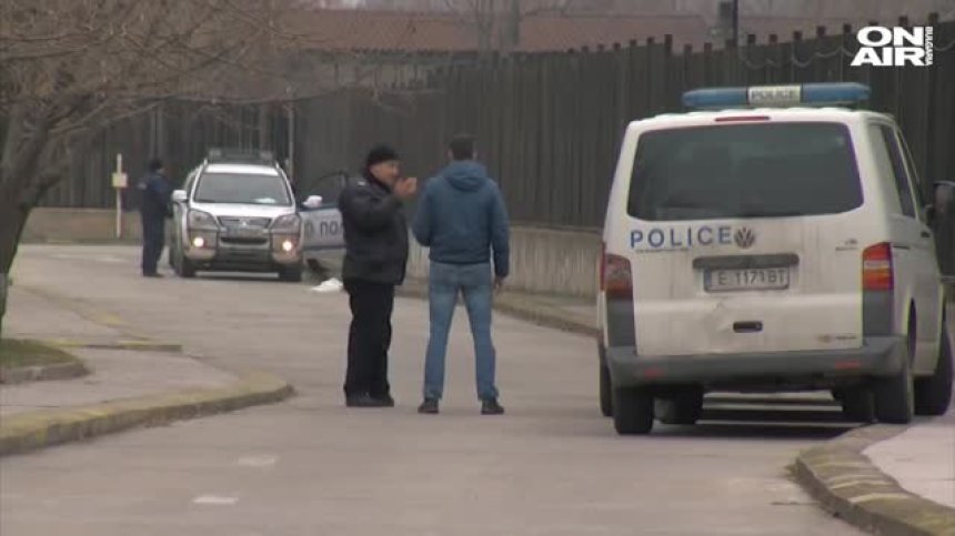 СОТ-ът в обраната митница се включил 4 пъти, проверяват охранителите
