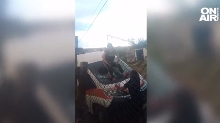 Кючекът върху линейка е хулиганство: Прокуратурата разследва скандалния клип (+ВИДЕО)