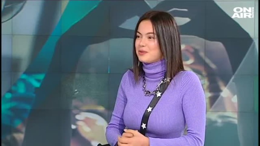 Ева Пармакова атакува класациите с ново парче - "Lipstick"