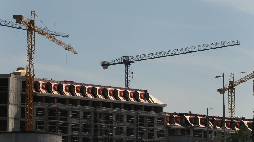 България заема челно място в ЕС по годишен ръст на строителство през август