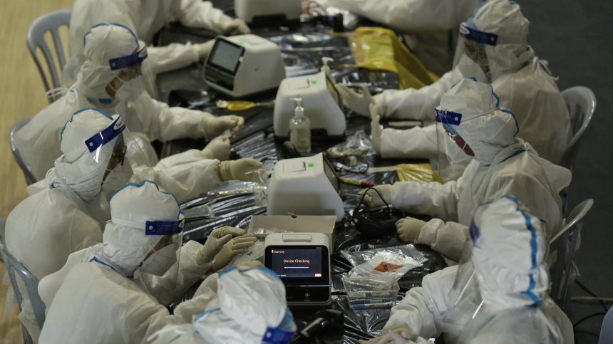Започват тестове на ваксината на Pfizer и BioNTech върху бременни