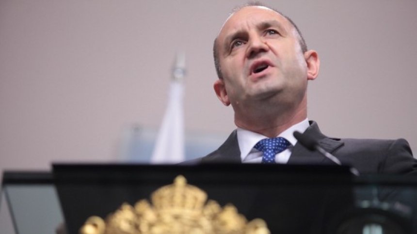 Радев зове: Независима експертиза на последните записи, свързани с Борисов