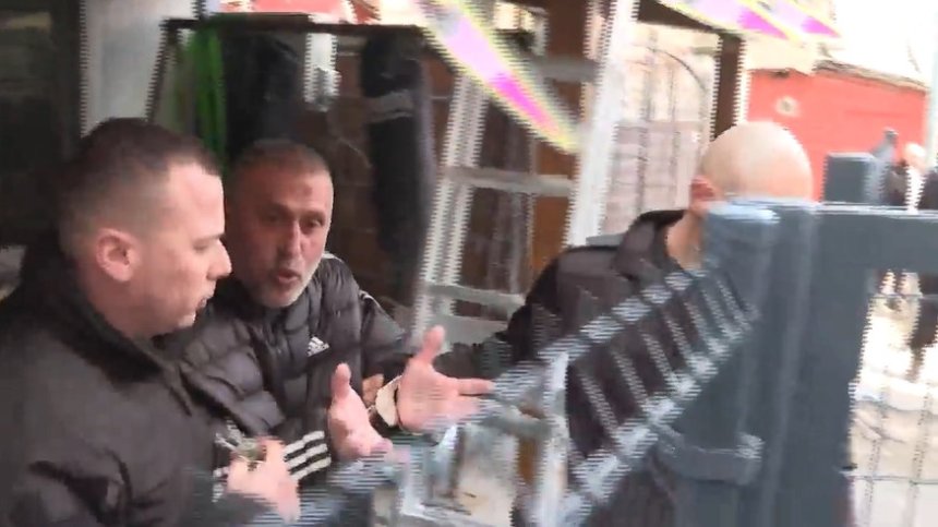 Арестуваха бивш общински съветник и ходжа в "Столипиново" за търговия с гласове (ВИДЕО)