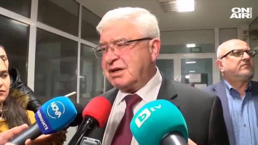 Ананиев: Медицинската сестра, заразена с коронавирус, е в добро състояние