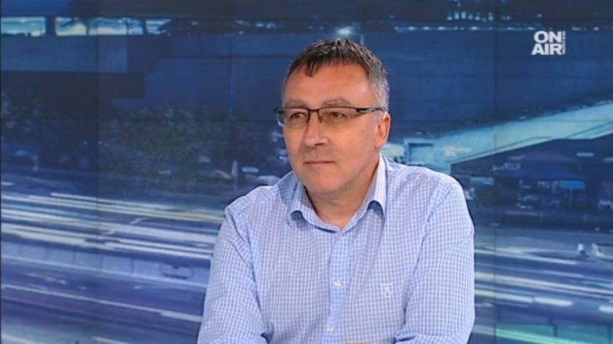 Образователната реформа трябва да е дигитална, твърди Диян Стаматов