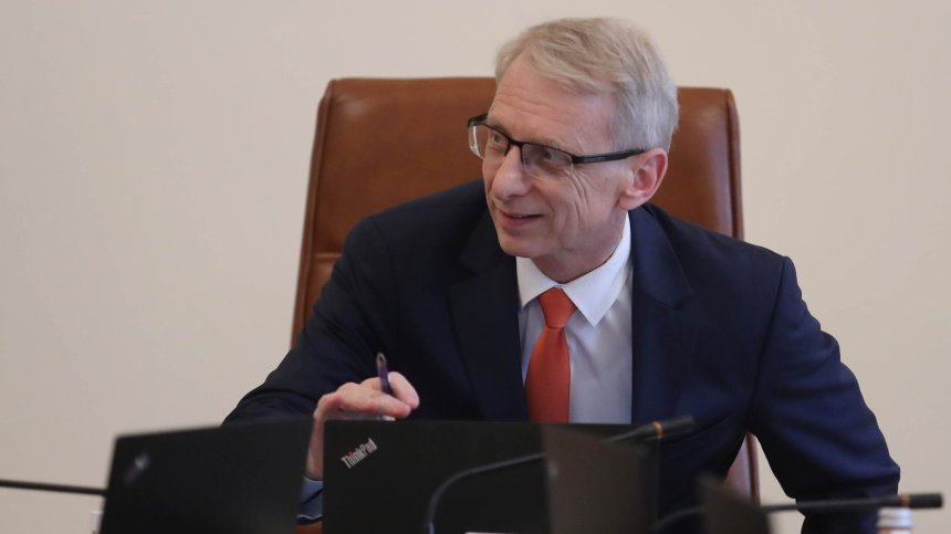 Денков отговори на Радев: Аз нямам ментори, може би това е проблемът на президента