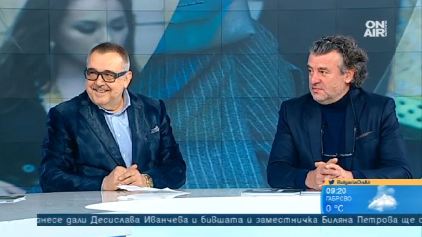 Ревю с метални рокли за десетото юбилейно издание на "БГ модна икона"