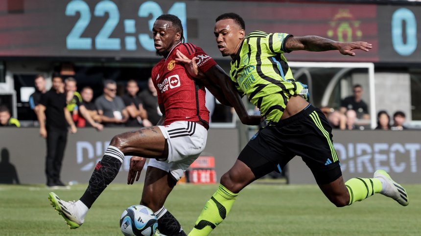 "Манчестър Юнайтед" надви "Арсенал" с 2:0 в САЩ