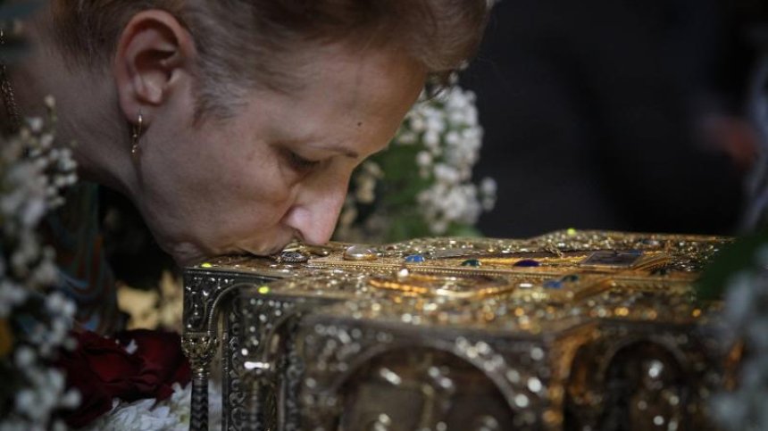 Историци се съмняват в истинността на мощите на Св. Св. Кирил и Методий