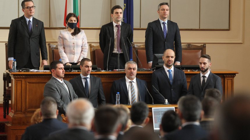 Клетва на нови депутати и заседание на парламента