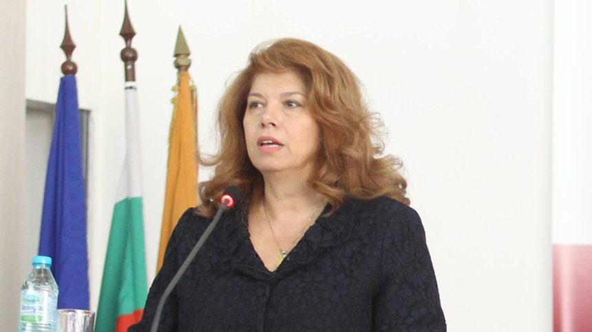 Йотова: ЦИК си свърши работата, премиерът трябва да даде отговори