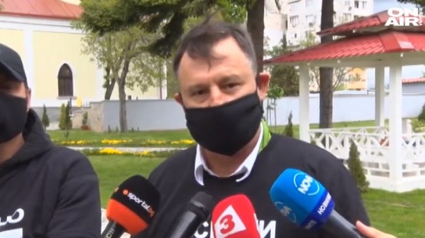 Гошо Гинчев: Не са водени преговори тотализаторът да спонсорира "Левски"