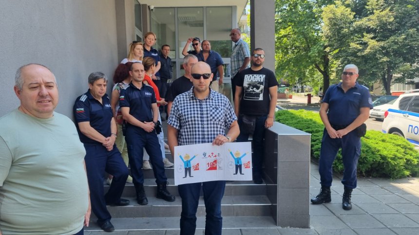 МВР започна протести в цялата страна. Василев им отговори: Резерви в този бюджет няма!