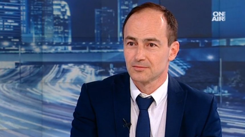 Отношението на македонския президент към България е обидно, смята Андрей Ковачев