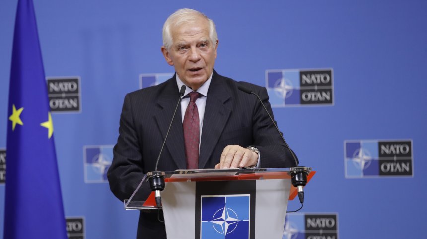 Борел с писма до министрите на отбраната в ЕС, иска доставка на боеприпаси за Украйна
