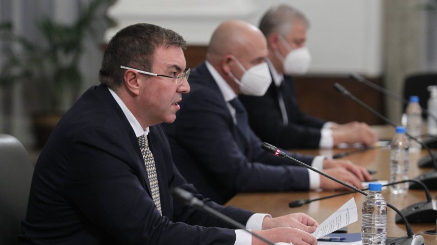 Брифинг на здравния министър и НОЩ за коронавируса (НА ЖИВО)	