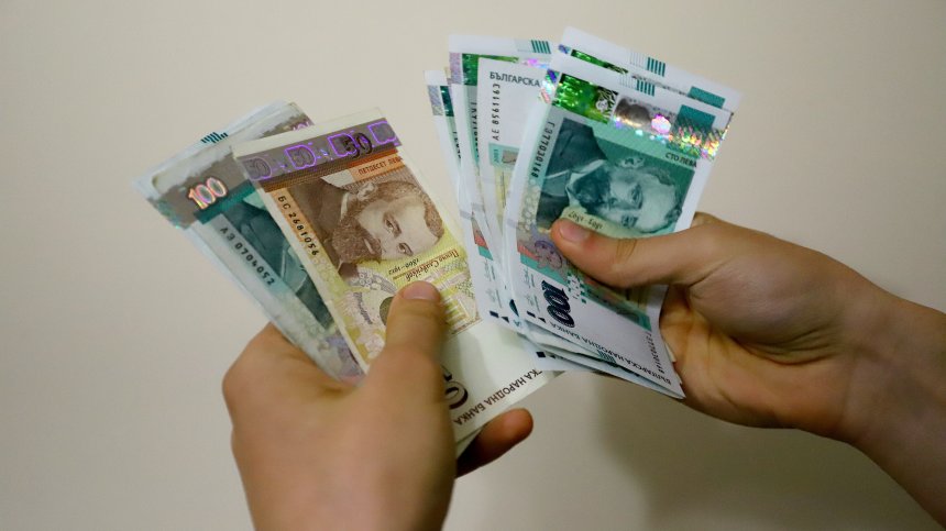 Moody's: Инфлацията в България ще спадне до 6%, еврото може да влезе в сила от 2024 г.