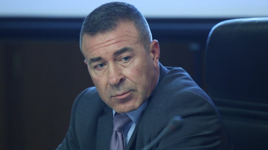 Политически неутрален ли е Мирослав Рашков?