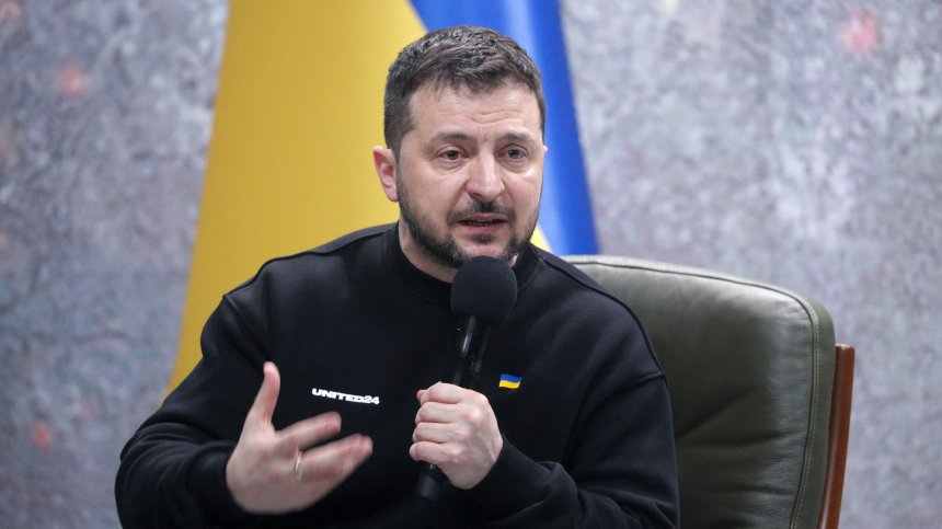Зеленски: В Източна Украйна е много болезнено, бъдещето ни се решава там