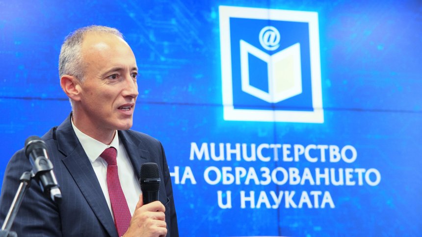 Красимир Вълчев: Всеки от нас може да бъде поне мъничко будител