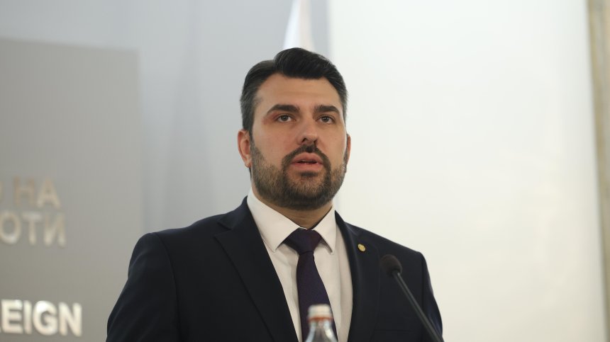 Георг Георгиев: РСМ трябва да спазва критериите, България няма да отстъпи